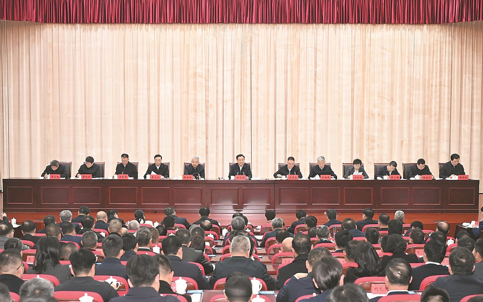 1771980255326 W020260225225567113254